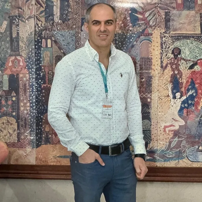 Ayhan Findik